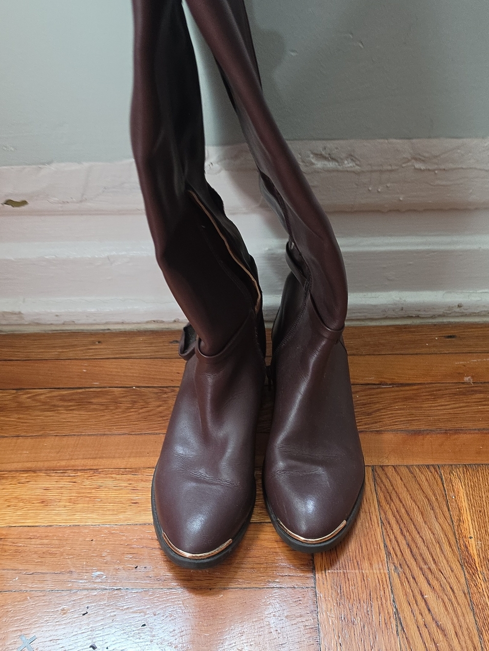 Women’s Burgandy Knee-High Boots